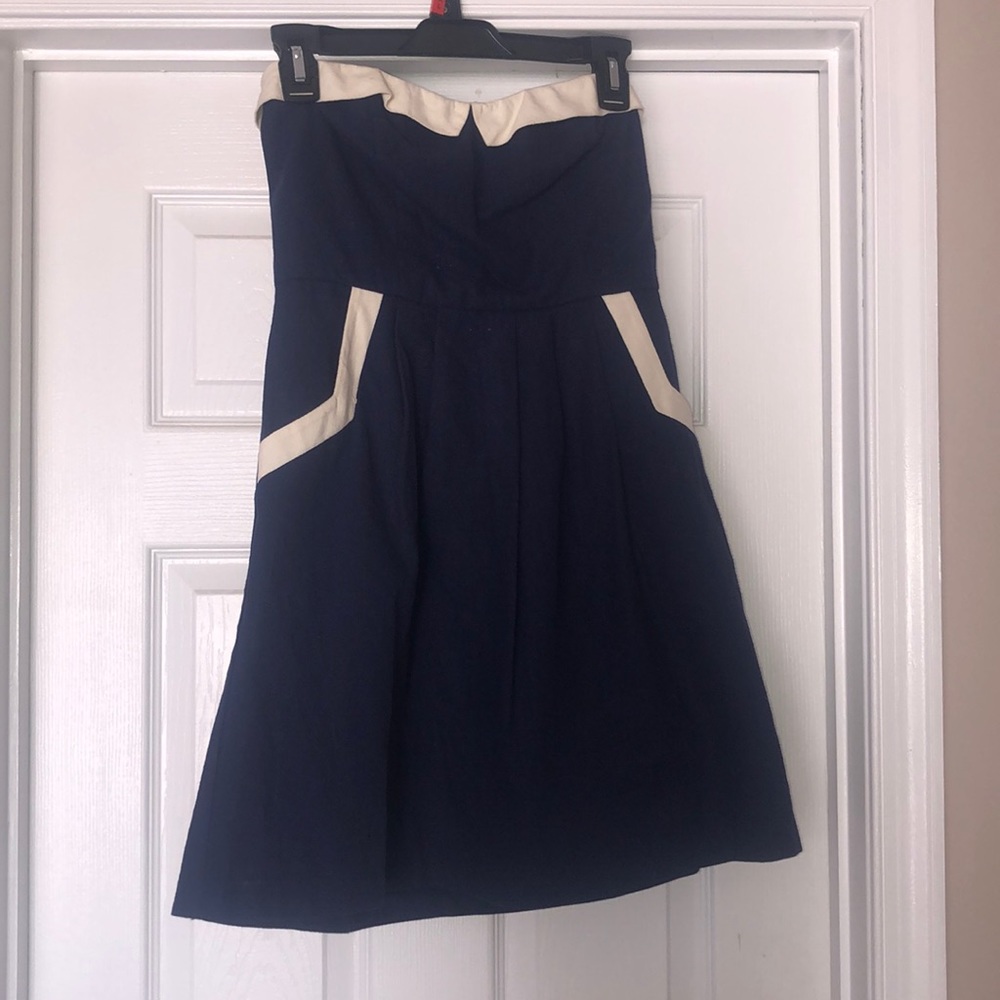 Strapless navy Dress with pockets